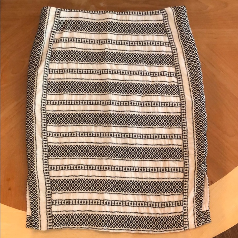 Loft Pencil skirt size 4